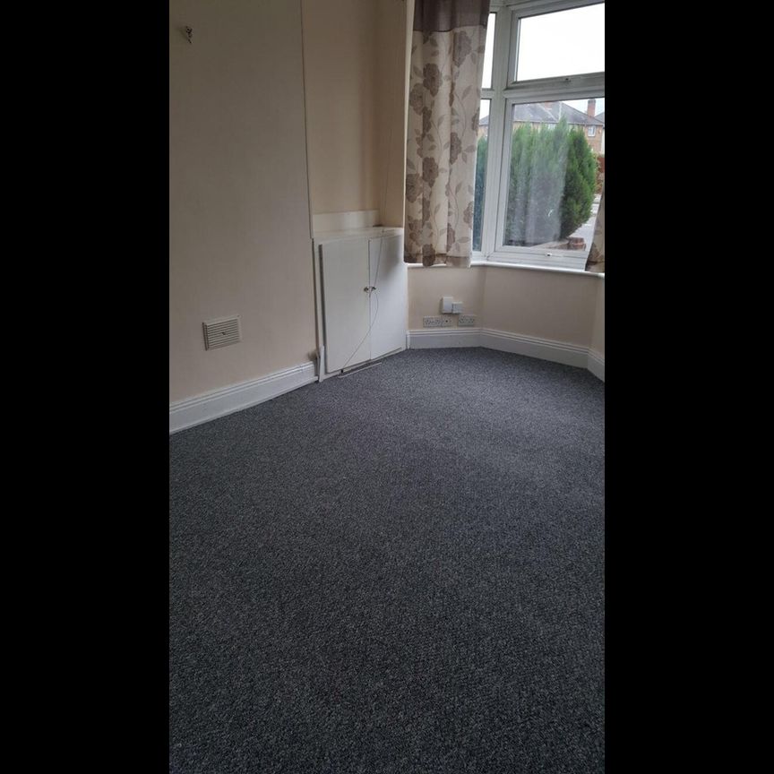 3 Bed Terraced House, Narborough Road, LE3 - Photo 1