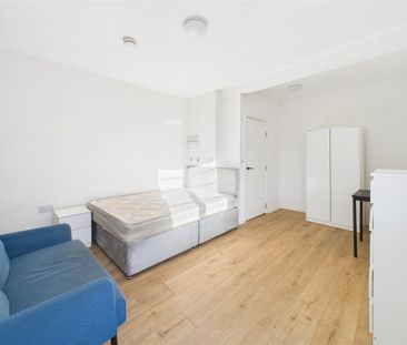 0 bedroom Studio flat to rent - Photo 5