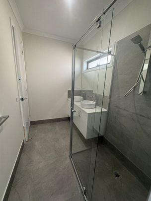 Modern, Brand-New Home in Great Clyde Location - Photo 1