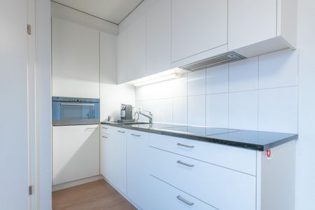 Herzlich Willkommen an der Mittleren Strasse 142 in Basel! - Photo 2