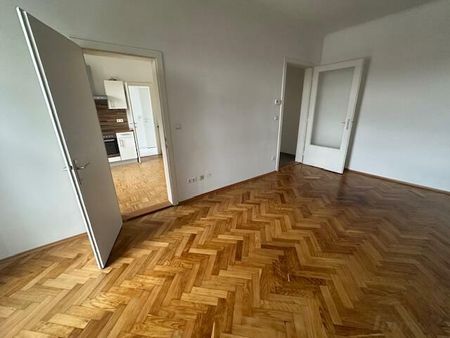 unmittelbare TU nähe, renovierte 3 Zimmerwohnung mit sep. Küche, optimal für eine WG - Foto 2