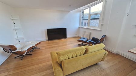 Richmond Place - Photo 3