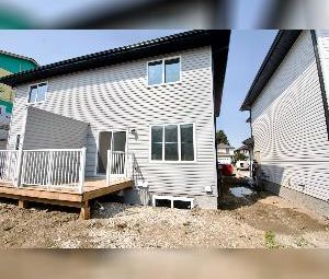 116-2 Bed Plus Den 2.5 Bath Townhouse For Rent Leduc - Photo 1