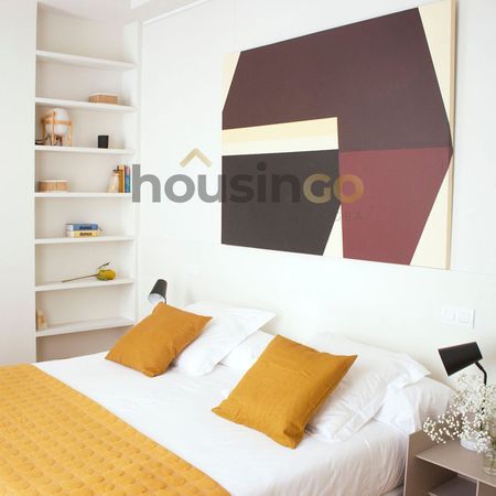 Flat for rent in Madrid (Centro) - Photo 2