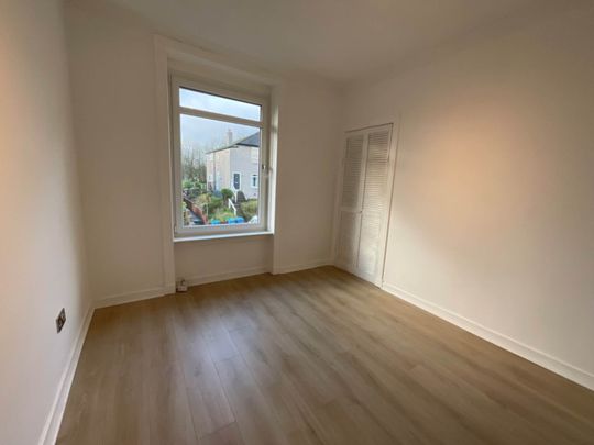 Price £950 pcm - Available Now - Unfurnished - Photo 1