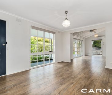 Beachside Living - Photo 2