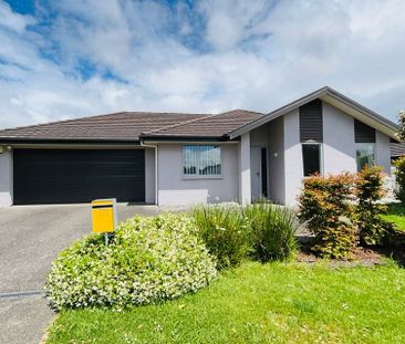 Karaka Harbourside, Auckland - Photo 1