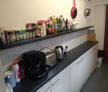 4 Bed Terraced House, Queens Road, NG9 - Photo 4