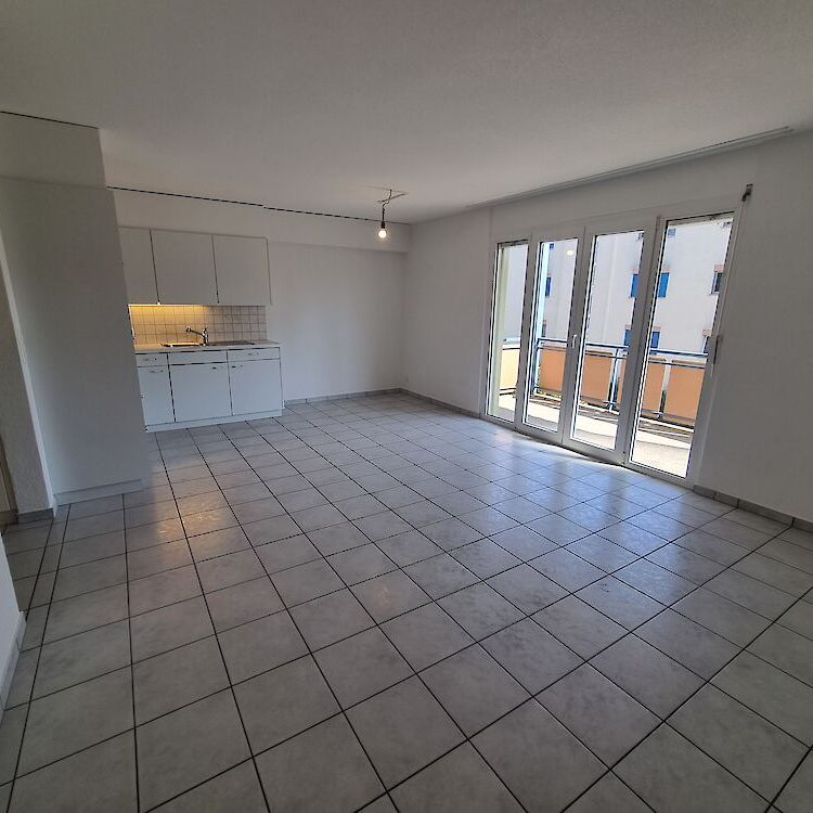 Grosszügige 2.5-Zimmerwohnung in Wünnewil - Foto 1