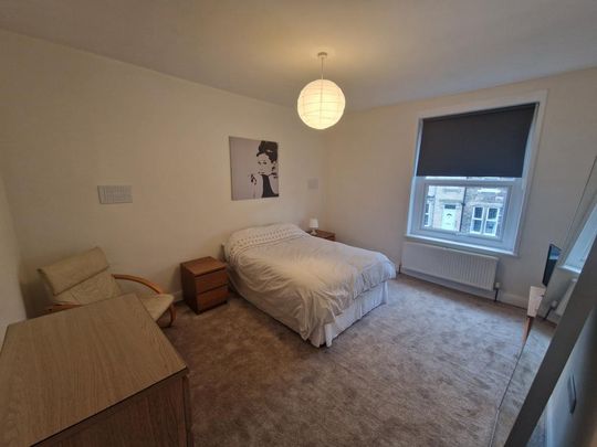 Medlock Road, Wakefield, WF4 - Photo 1