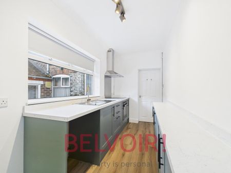 2 bedroom terraced house to rent - Photo 4