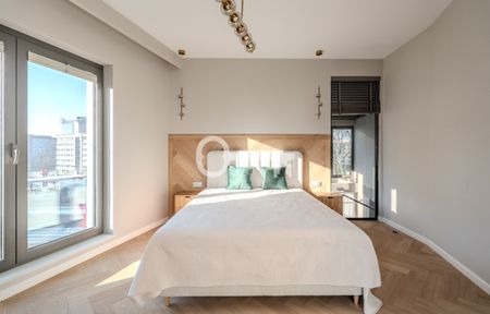 Warszawa, Śródmieście, Warszawa, Śródmieście, Aleja Solidarności - Photo 4