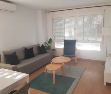 Alquiler de piso en Calle Eugenio Gross - Photo 3