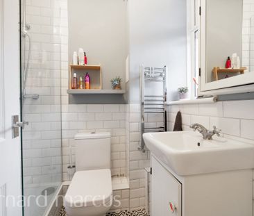 Weydown Close - Photo 4