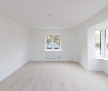 5 bedroom detached house to rent - Photo 1