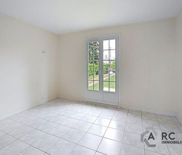 Maison - 7 pièces - 161 m² - Vennecy - Photo 5