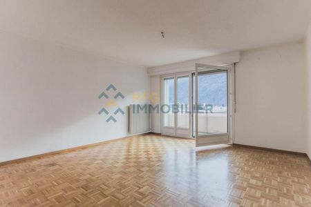 Apartment 3.5 rooms in Martigny - Photo 2
