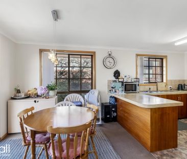 Neat and Tidy Family Home in West Moonah - Photo 3