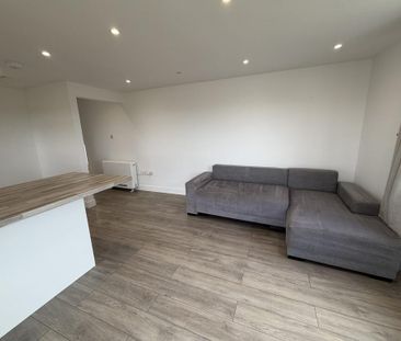 2 bedroom house to rent - Photo 2