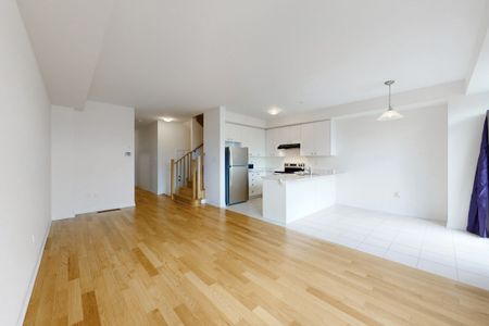 For Lease - 161 Brighton Lane, Thorold, Ontario - Photo 2