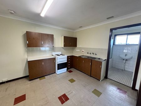 Cozy and Convenient Location - Photo 2