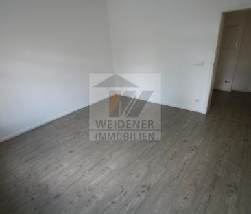 Moderne 2-Raum Erdgeschosswohnung mit Balkon und Wanne! - Photo 4