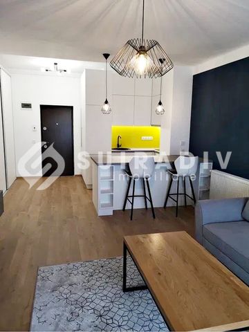 Apartament premium, bloc nou cu lift- la cativa pasi de centru - Fotografie 2