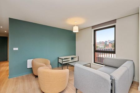 3 bedroom apartment to rent - Photo 5