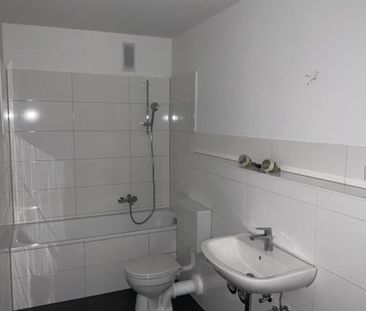 2-Zimmer-Wohnung mit Balkon in Duisburg-Alt-Homberg mieten - Photo 3