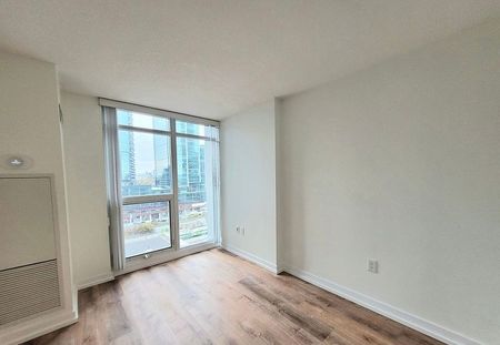 For Lease - 8 Telegram Mews Unit# 1709, Toronto, Ontario - Photo 3