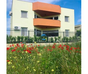 VILA DE INCHIRIAT IN MAMAIA - Photo 1