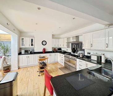 1 bedroom room to rent Twitten Way, Worthing - Photo 3