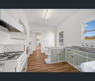 9 Lawrence Street, Alfredton, Vic 3350 - Photo 3