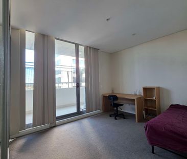 Wollongong CBD - Photo 3
