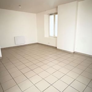 Location Appartement 1 pièce 32m² - Photo 3