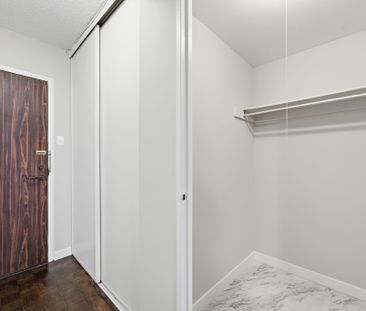 For Lease - 2360 Dundas Street Unit# 1913B, Toronto, Ontario - Photo 5