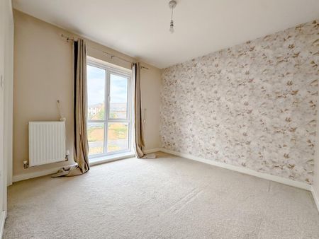 3 bedroom terraced house to rent - Photo 3