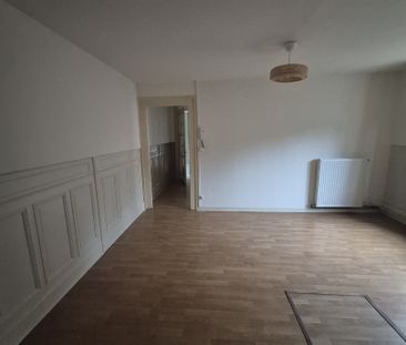 Location Appartement 2 pièces 47m² DOUAI 59500 - Photo 2