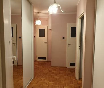 Mieszkanie 3 pokoje 59.7 m² Wrocław-Psie Pole - Karłowice - Zdjęcie 2