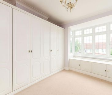4 bedroom House To Let - Photo 6