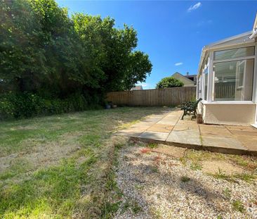 4 bedroom detached house to rent - Photo 2