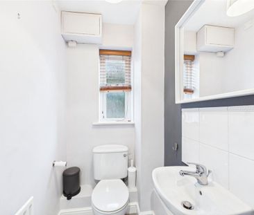 2 bedroom semi-detached house to rent - Photo 4
