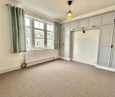 Grange Avenue - Photo 3