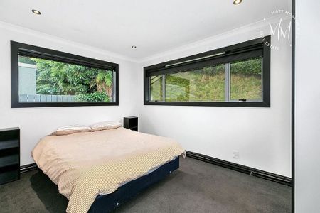 Chic 2BR Apt with Courtyard in Caversham - Photo 5