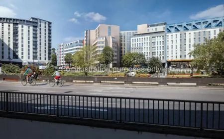 Gold Studio - Photo 4