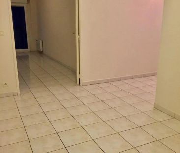 Appartement à louer 3 pièces 74.1m² - Photo 2