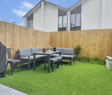 Otahuhu - Near New 3 Bedroom Townhouse - Photo 6