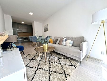 Pronájem bytu 2+kk 73 m² - Fotografie 3