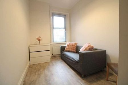 Simonside Terrace, Newcastle Upon Tyne, Tyne And Wear, NE6 - Photo 5