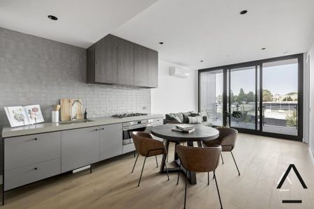 Spacious modern apartment in Yarra Bend! - Photo 4
